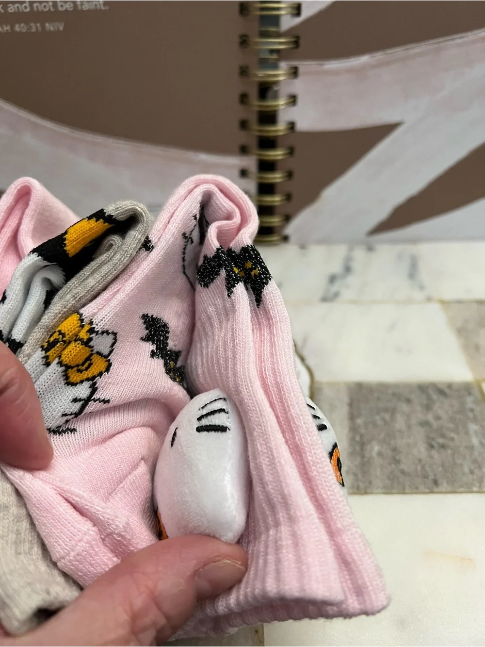 Sanrio Hello Kitty Halloween Ankle Socks - Pink & Gray - 3-Pack